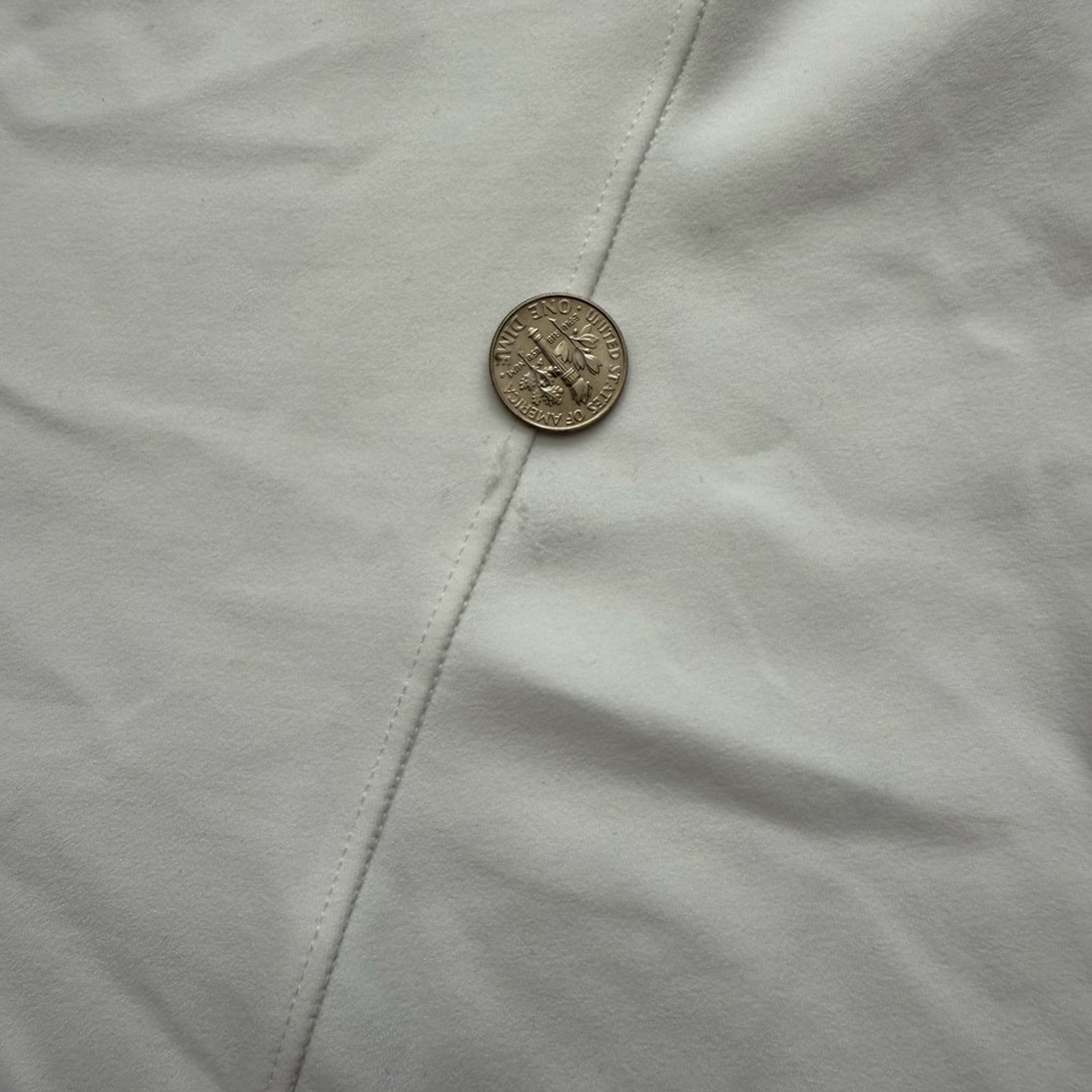 Lululemon Align Waist-Length Racerback Tank Top White (NWOT) - Picture 9 of 10